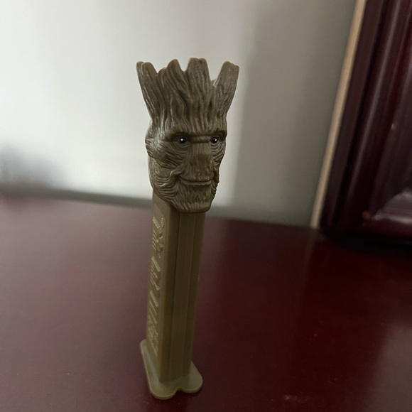 6 Pez Dispensers - Picture 6 of 6